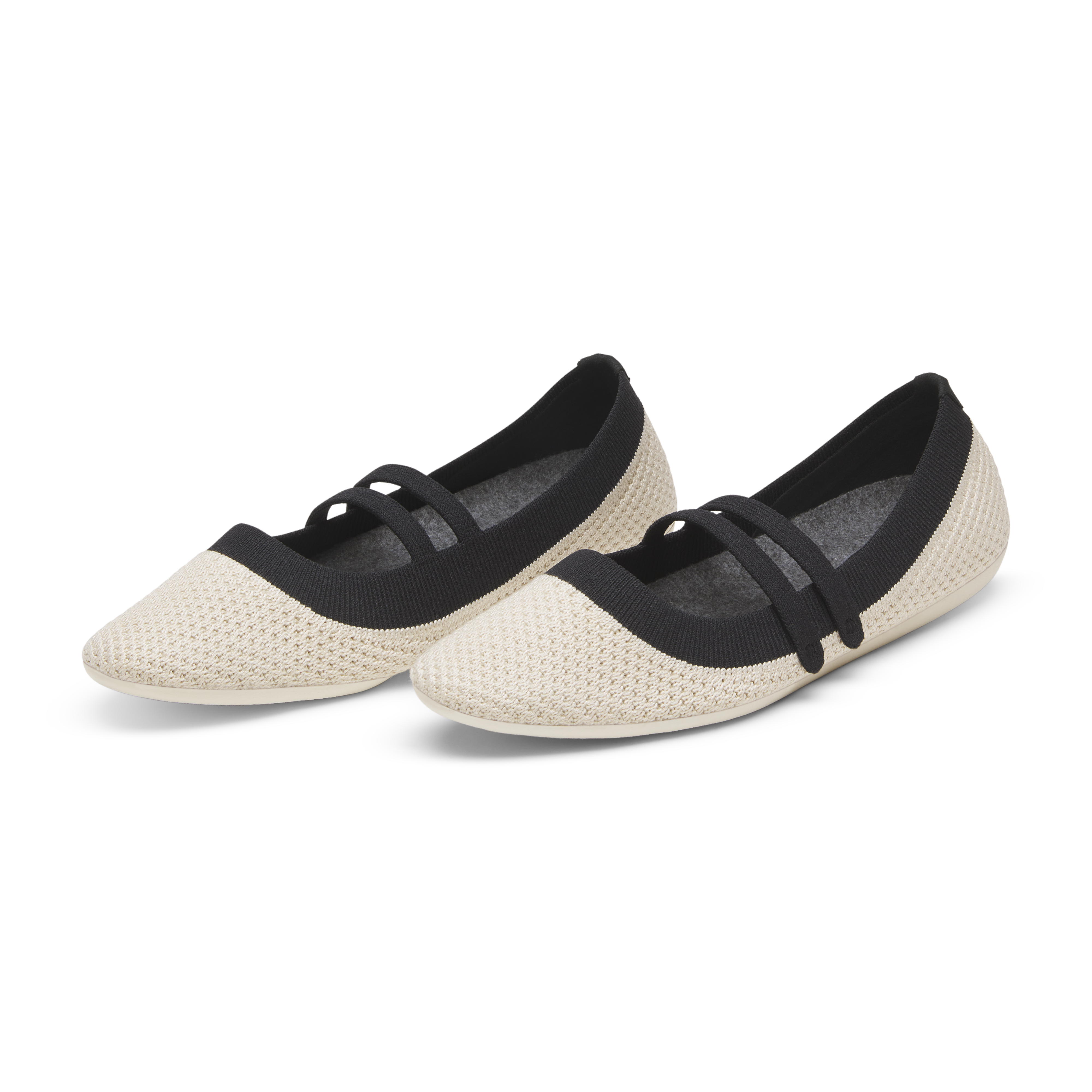 A12377_26Q1_Breezer-Mary-Jane-Warm-White-Natural-Black-Warm-White-Sole_PDP_PAIR_3Q.png