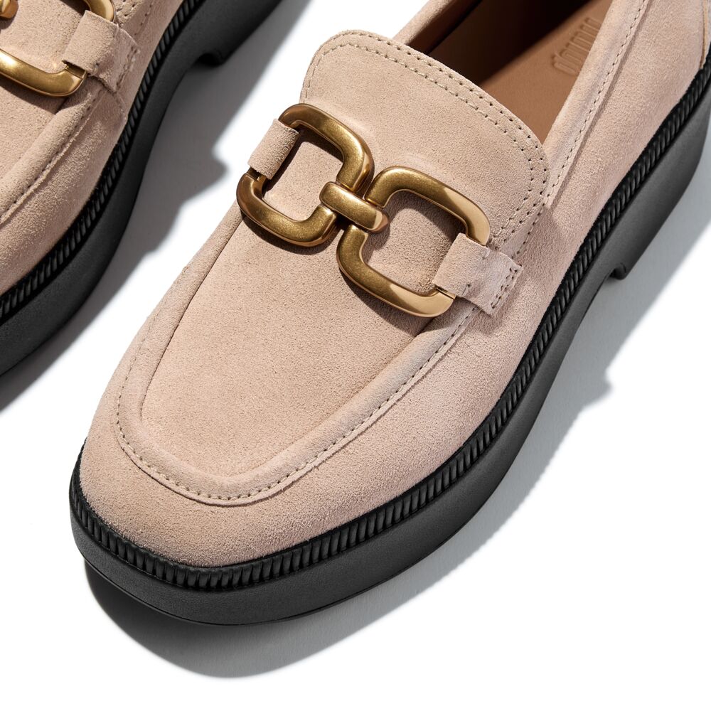 F-LUMA-SQUARE-CHAIN-SUEDE-DEMI-WEDGE-LOAFERS-CLASSIC-BEIGE_E3U-B41_2.jpg