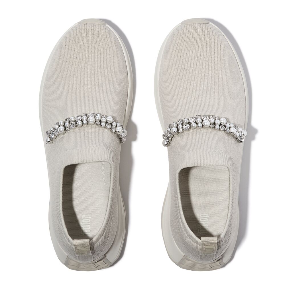 F-MODE-FLOW-PEARLS-CRYSTAL-KNIT-SLIP-ON-SNEAKERS-PARIS-BEIGE_A1C-A99_1.jpg