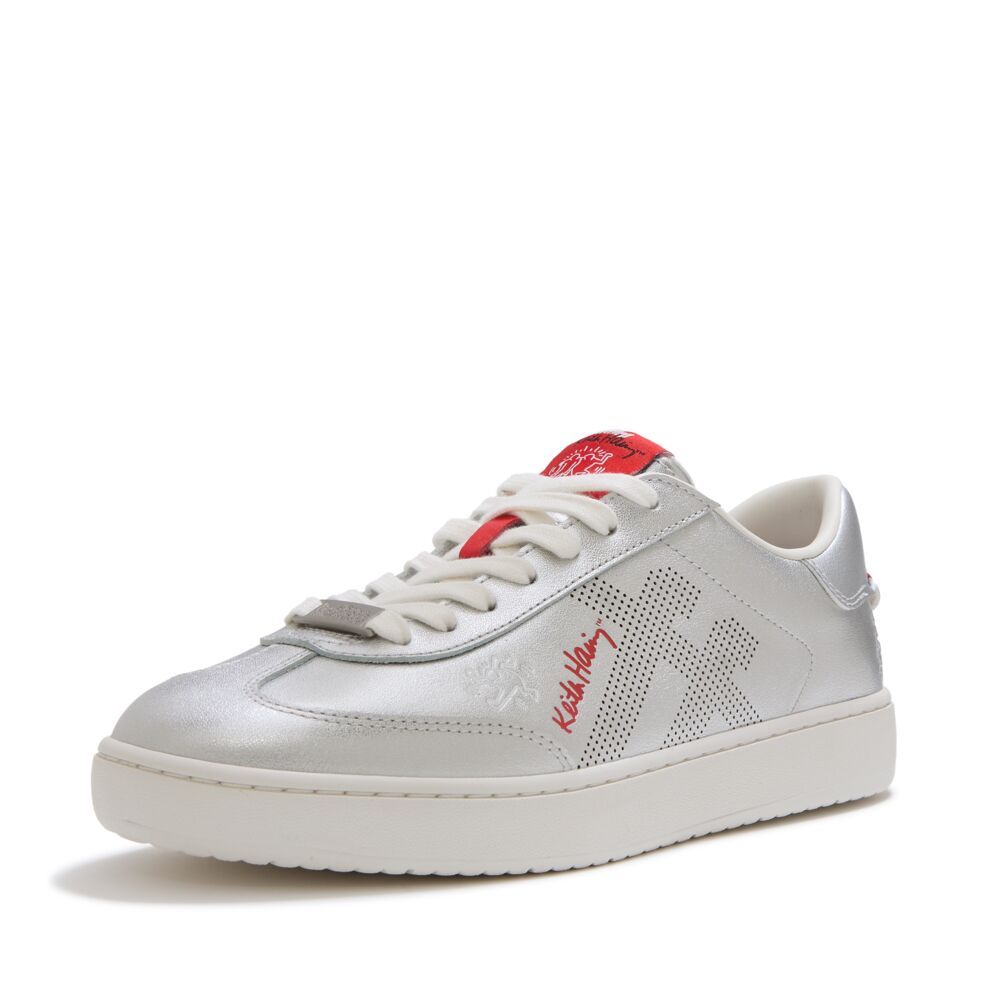 FITFLOP-X-KEITH-HARING-THE-DASH-FF-TRAINERS-METALLIC-SILVER-AUP-527_3_f8905df2-f6bd-4b5c-8d0a-f5cecba8aff4.jpg