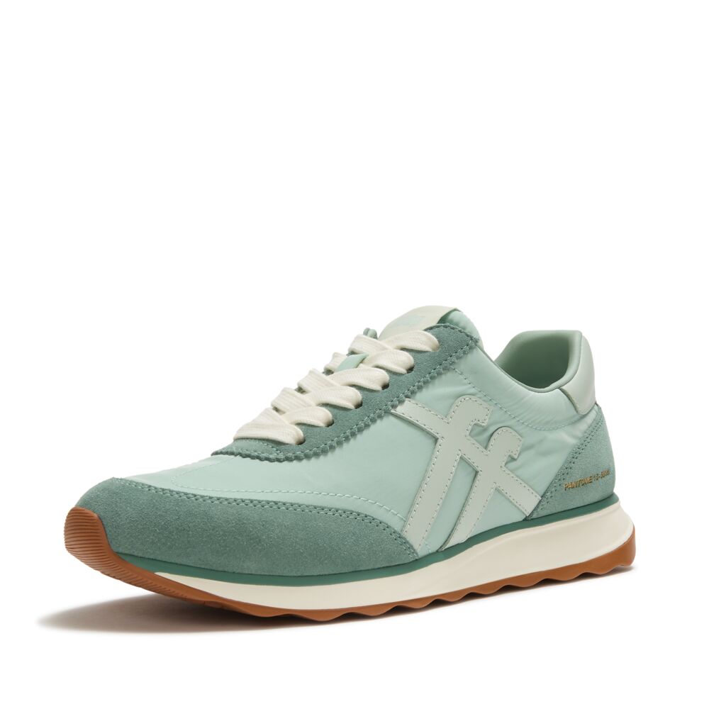 FITFLOP-X-PANTONE-RETRO-Q-FF-SUEDE-TRAINERS-FROSTY-GREEN_ADY-E90_3.jpg
