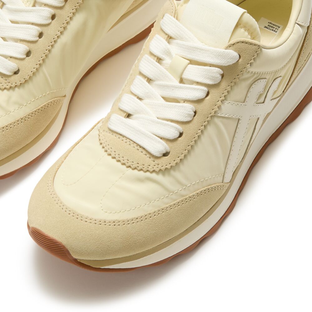 FITFLOP-X-PANTONE-RETRO-Q-FF-SUEDE-TRAINERS-RUTABAGA_ADY-E91_2.jpg