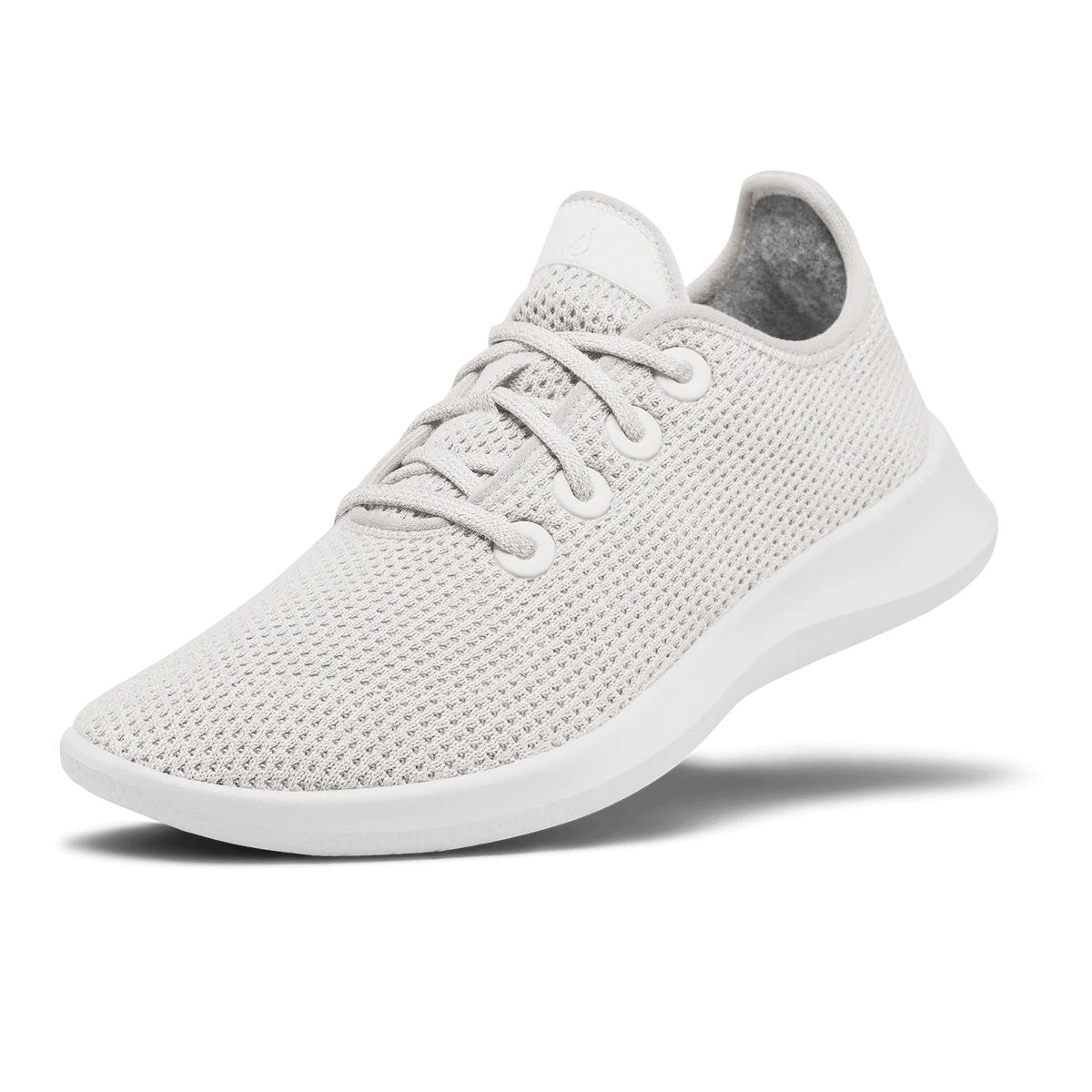 TR3MKWW_SHOE_ANGLE_GLOBAL_MENS_TREE_RUNNER_KAIKOURA_WHITE_WHITE.jpg