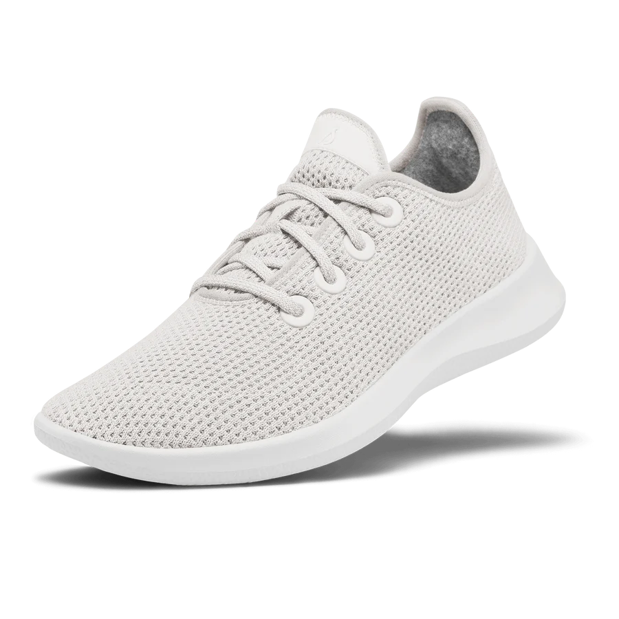 TR3MKWW_SHOE_ANGLE_GLOBAL_MENS_TREE_RUNNER_KAIKOURA_WHITE_WHITE.webp